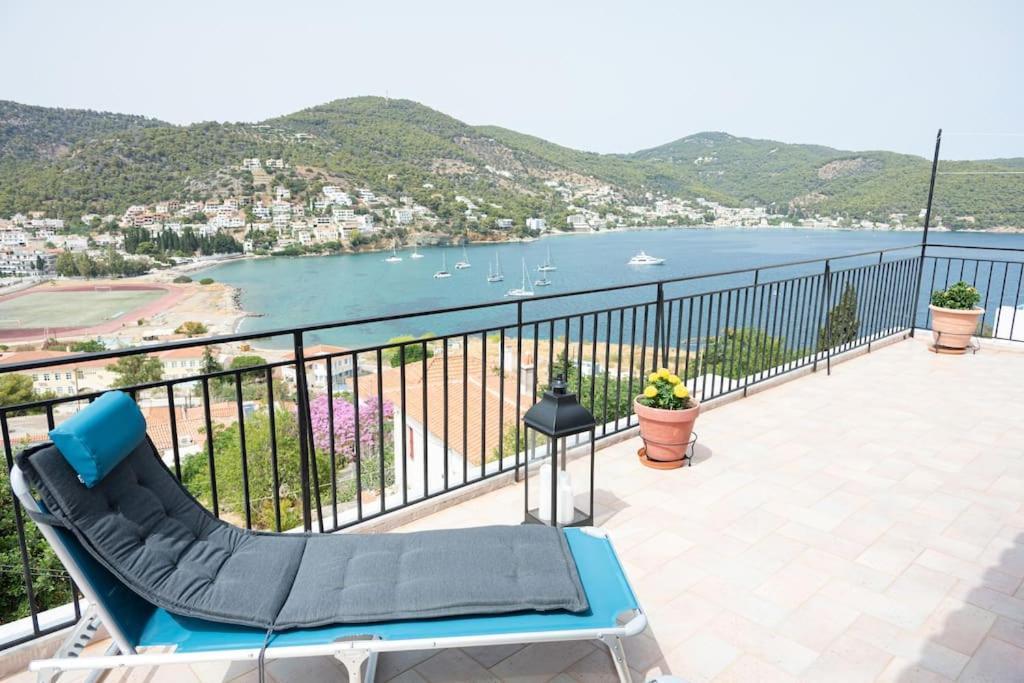 Villa Euphoria, Poros - Greece Poros Town Exterior photo